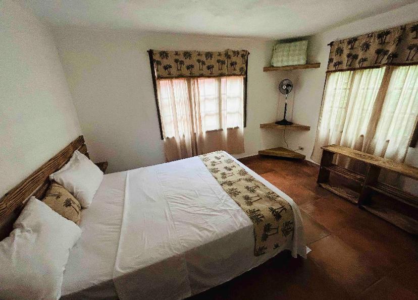 El Campo En Jarabacoa Villa Eksteriør bilde